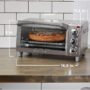 BLACK & DECKER TOASTER OVEN